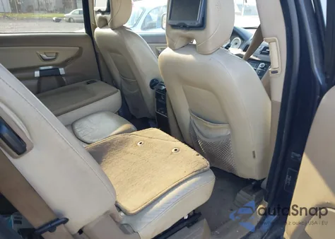 2011 Volvo Xc90 3.2 z USA, uszkodzony, nr VIN YV4952CY1B1603619